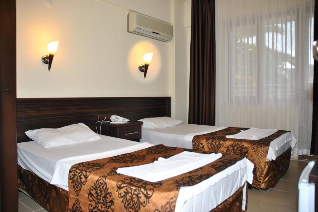 מרמריס Hotel Green Palm מראה חיצוני תמונה