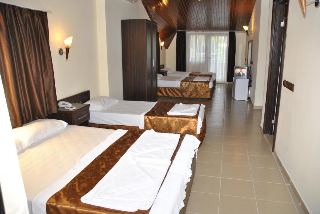 מרמריס Hotel Green Palm מראה חיצוני תמונה