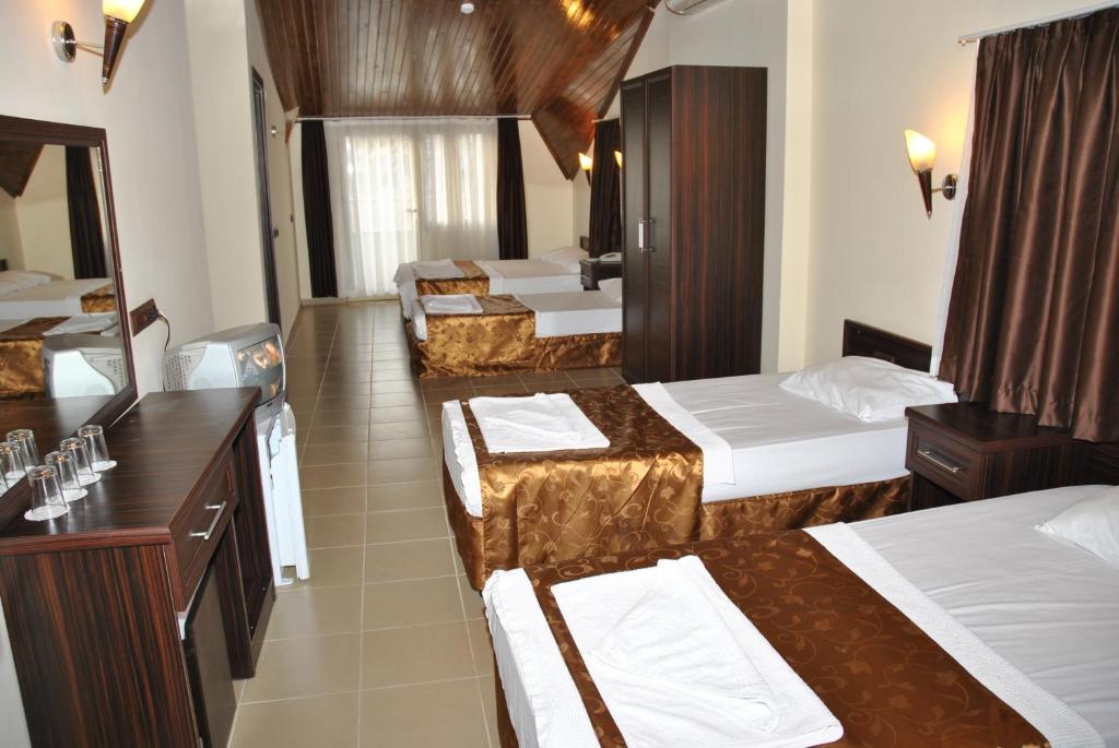 מרמריס Hotel Green Palm מראה חיצוני תמונה