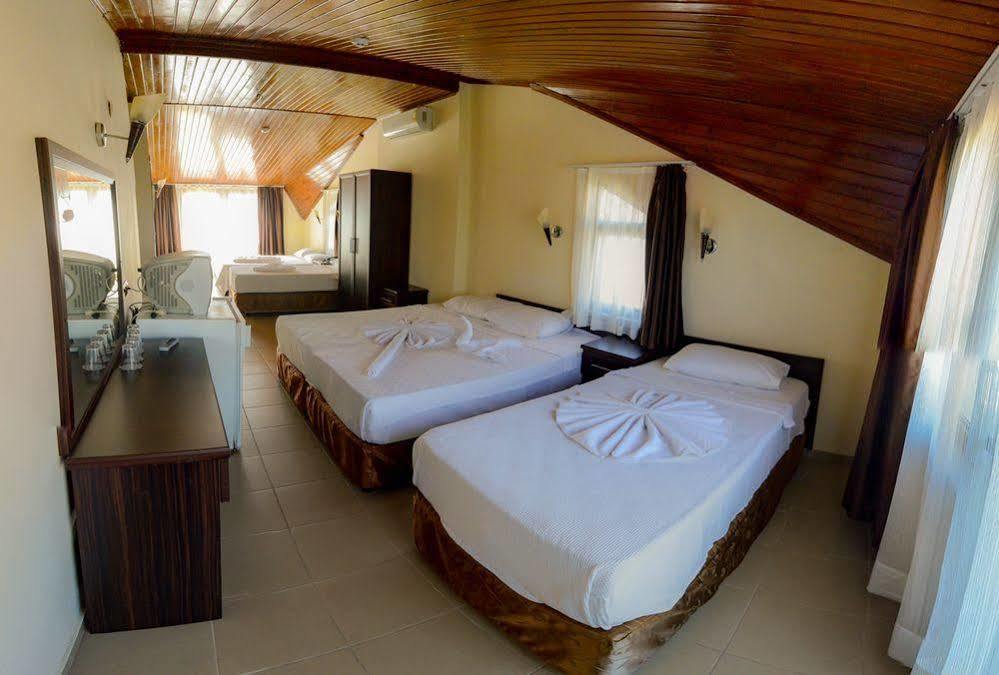 מרמריס Hotel Green Palm מראה חיצוני תמונה
